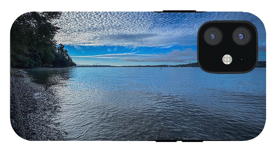 Reflection of the clouds - Phone Case
