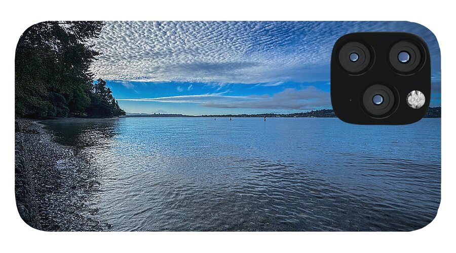 Reflection of the clouds - Phone Case