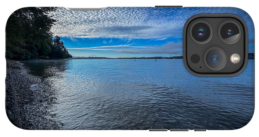 Reflection of the clouds - Phone Case
