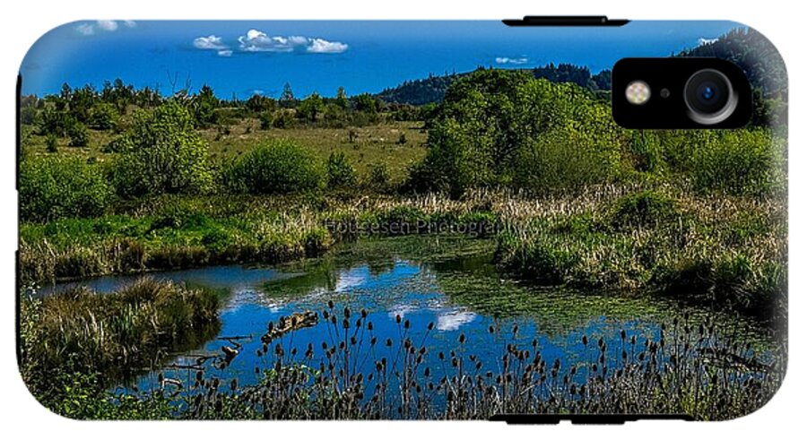 Refuge in the wild - Phone Case
