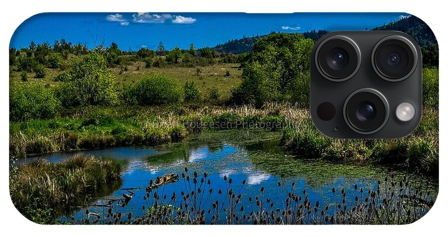 Refuge in the wild - Phone Case