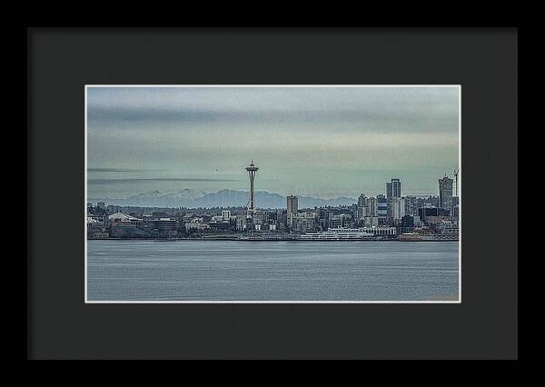 Seattle sky line - Framed Print