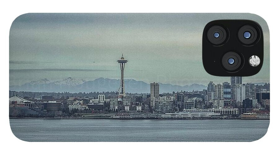 Seattle sky line - Phone Case