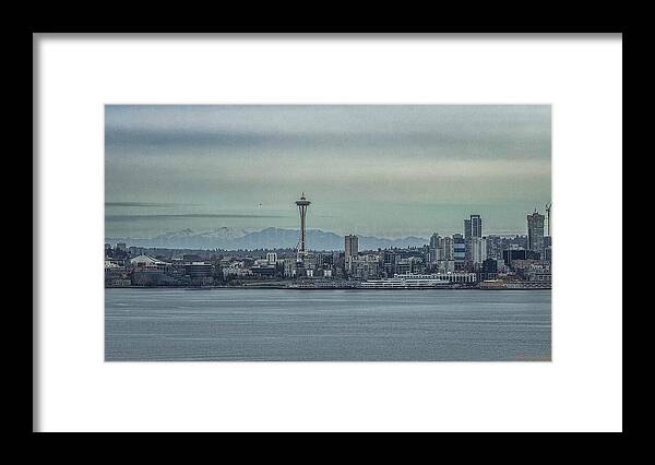 Seattle sky line - Framed Print