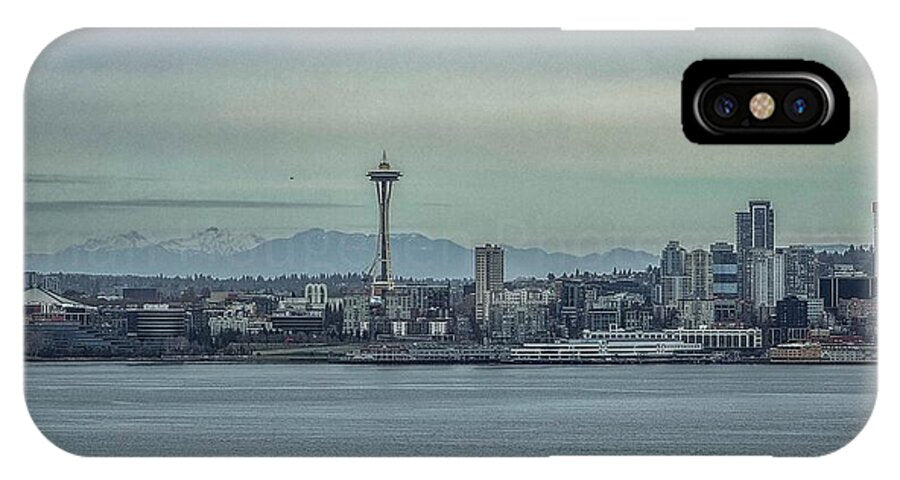 Seattle sky line - Phone Case