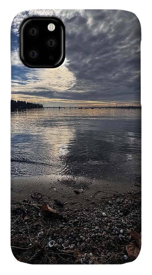 Sun clouds - Phone Case