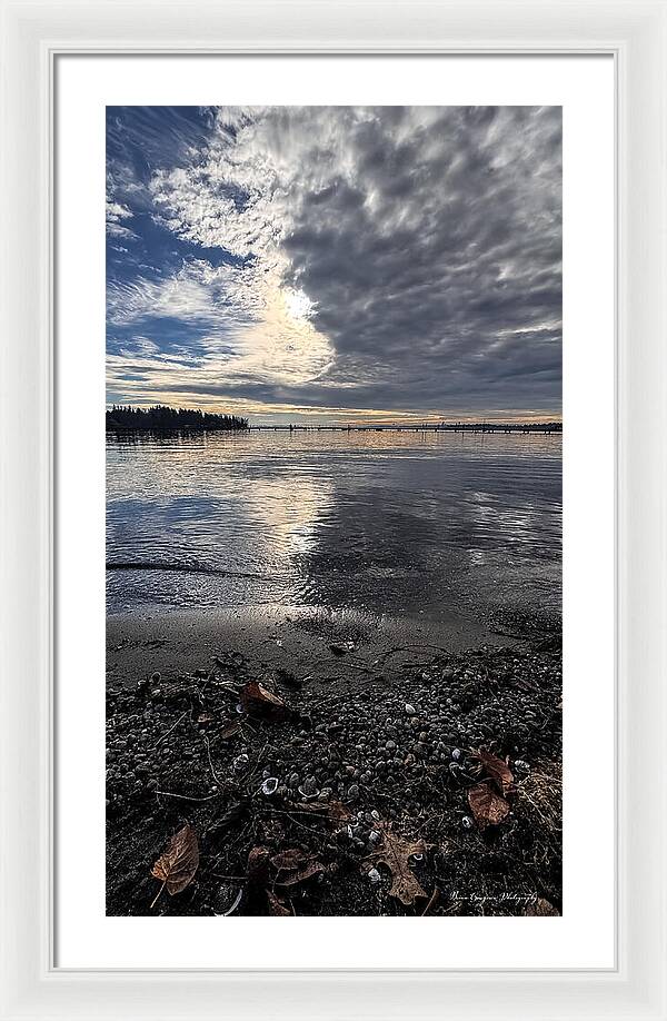 Sun clouds - Framed Print
