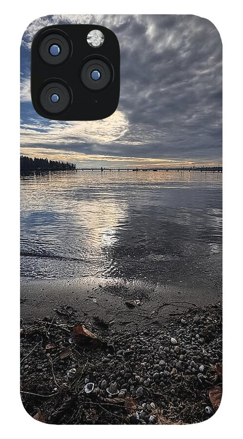 Sun clouds - Phone Case