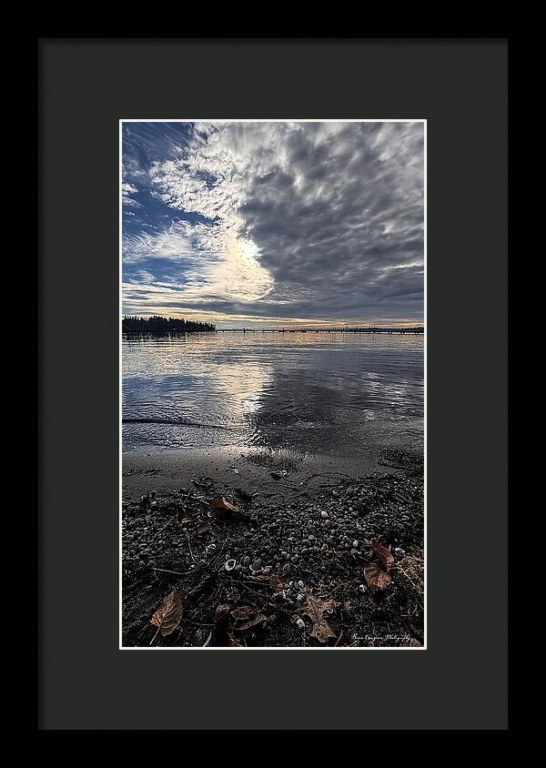 Sun clouds - Framed Print