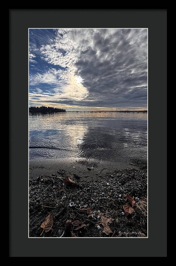 Sun clouds - Framed Print