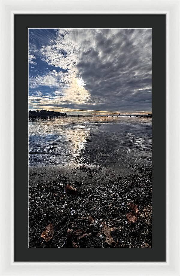 Sun clouds - Framed Print