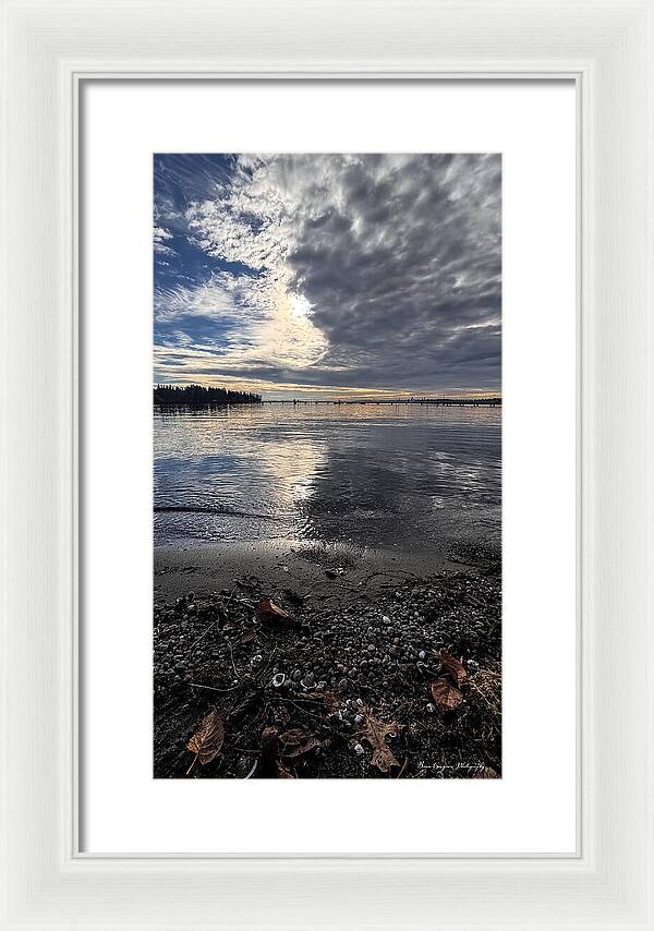 Sun clouds - Framed Print