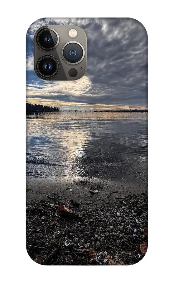 Sun clouds - Phone Case