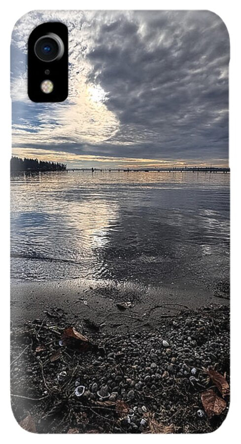 Sun clouds - Phone Case