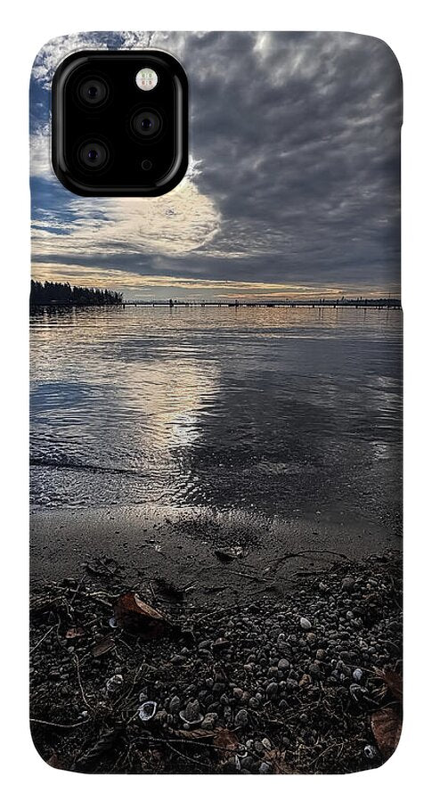 Sun clouds - Phone Case