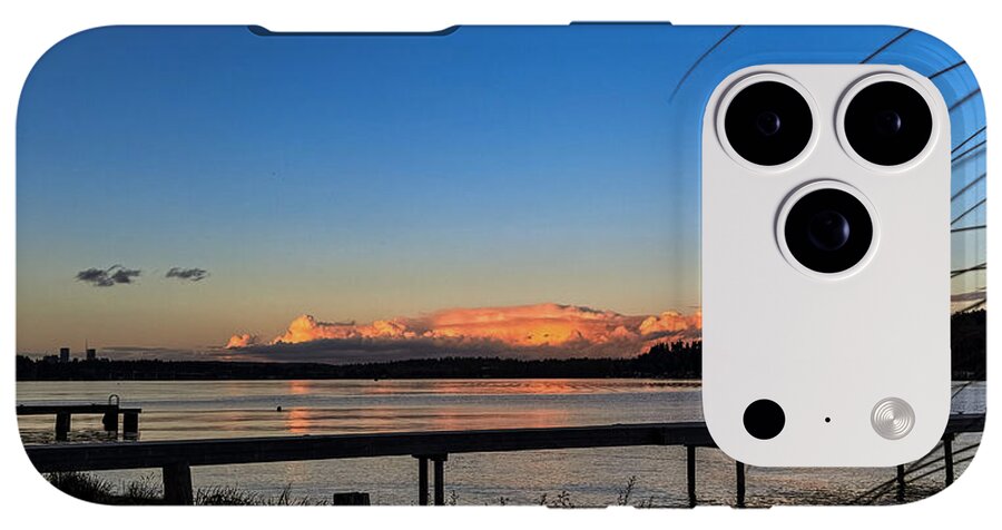 Sunset at the lake - Phone Case