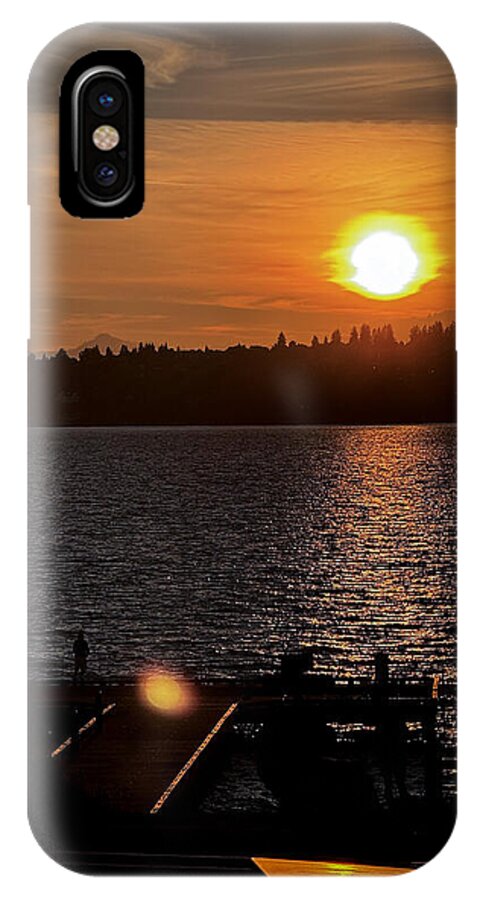Sunset lake Washington - Phone Case