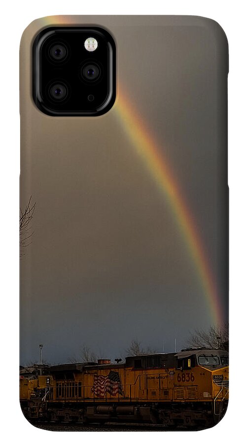 Train at the end of the rainbow - Phone Case