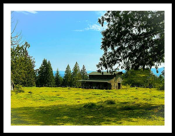 Valley view - Framed Print