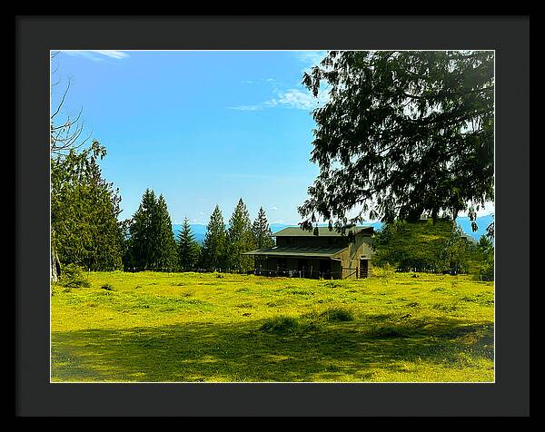 Valley view - Framed Print