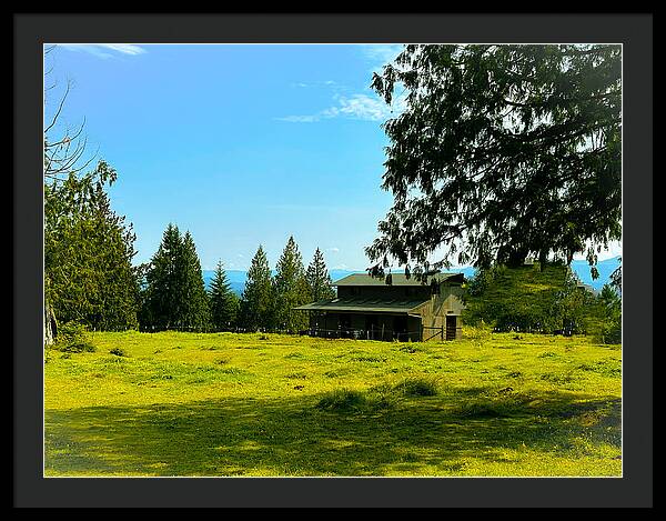 Valley view - Framed Print