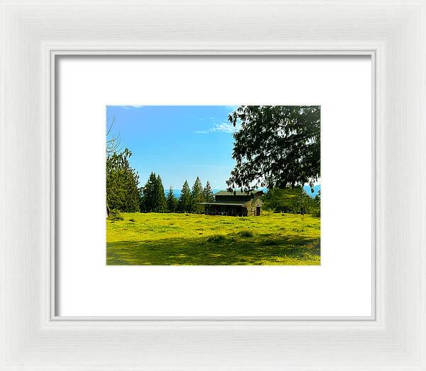 Valley view - Framed Print
