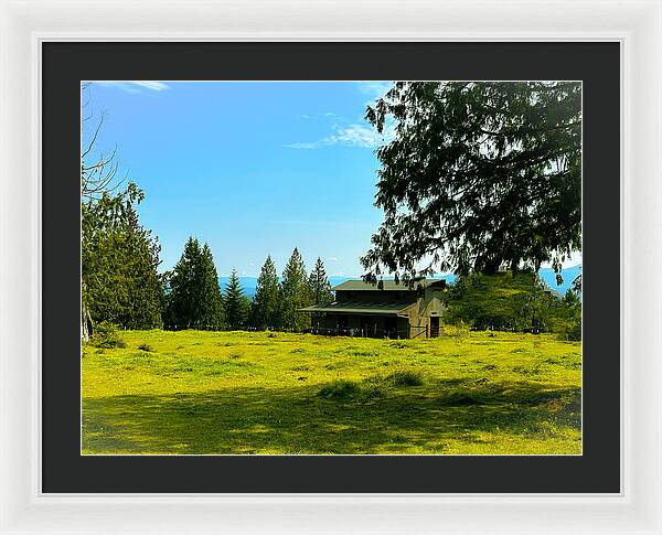 Valley view - Framed Print