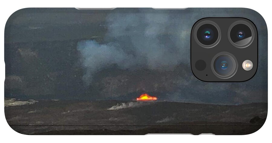 Volcano in Hawaii - Phone Case
