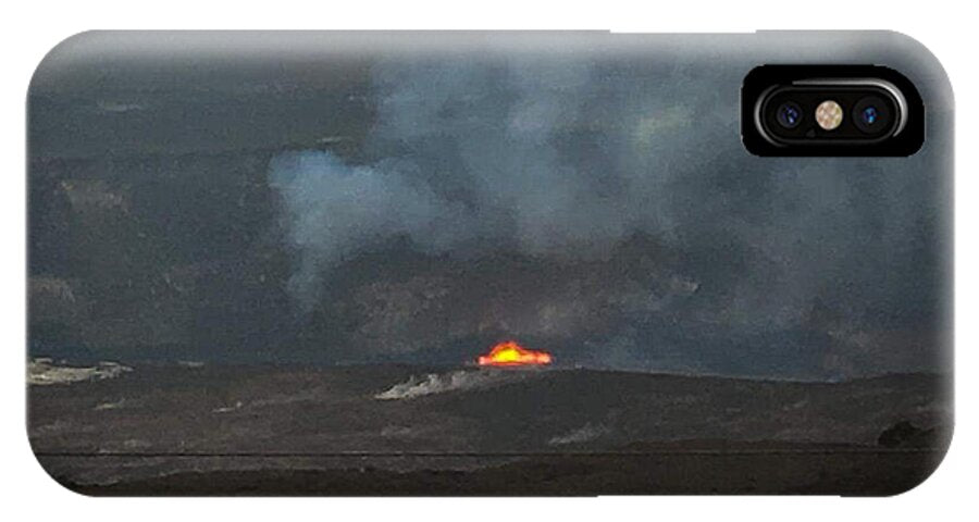 Volcano in Hawaii - Phone Case