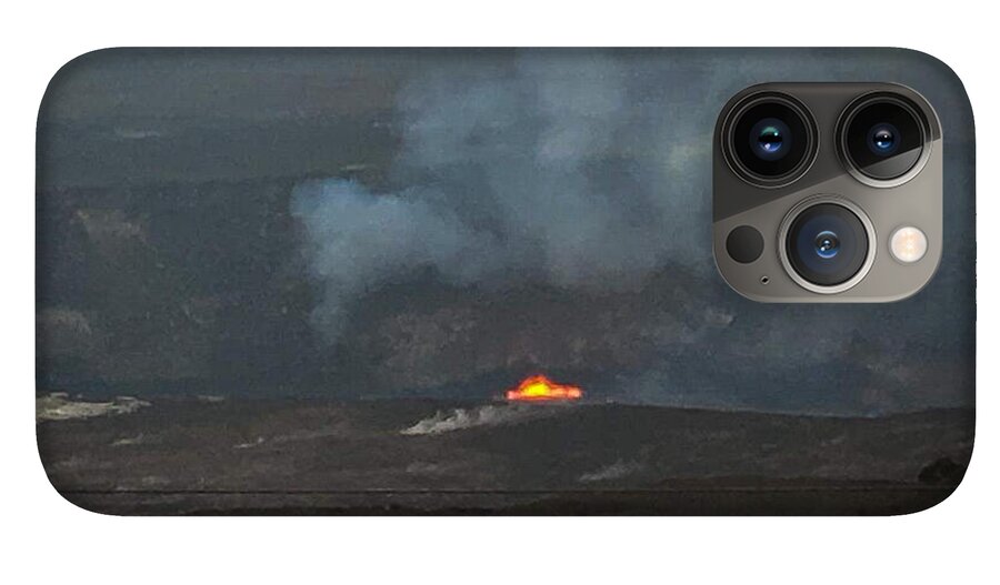 Volcano in Hawaii - Phone Case