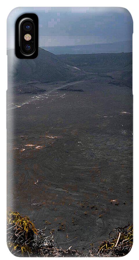 Volcano Planes - Phone Case