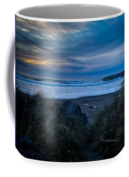 Walk to the beach - Mug