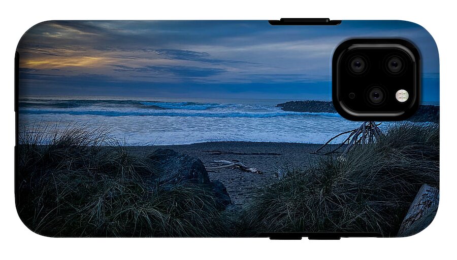 Walk to the beach - Phone Case