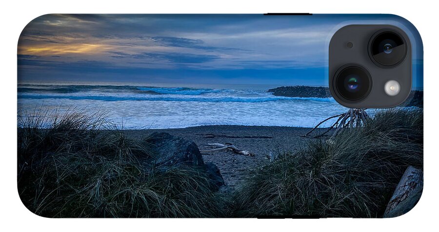 Walk to the beach - Phone Case