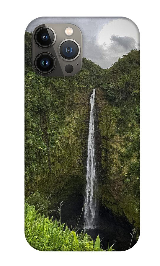 Water fall in Hilo, Hawaii - Phone Case