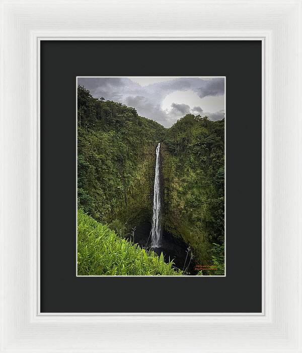 Water fall in Hilo, Hawaii - Framed Print
