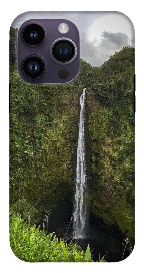 Water fall in Hilo, Hawaii - Phone Case