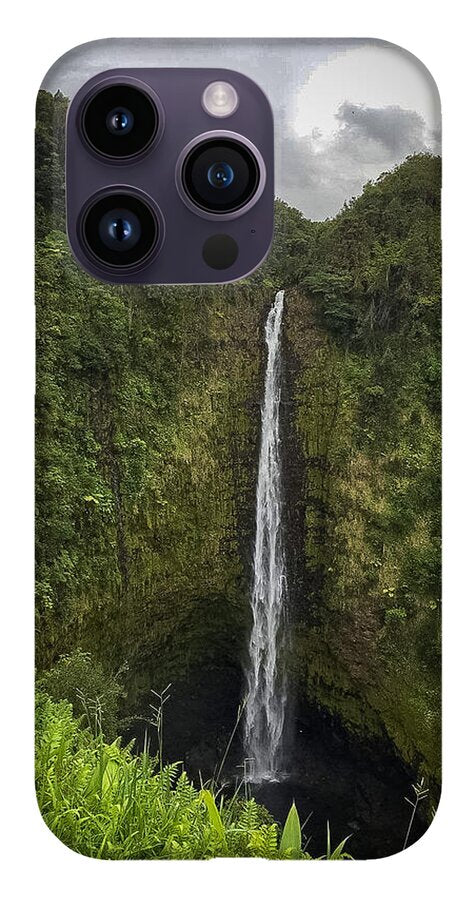 Water fall in Hilo, Hawaii - Phone Case