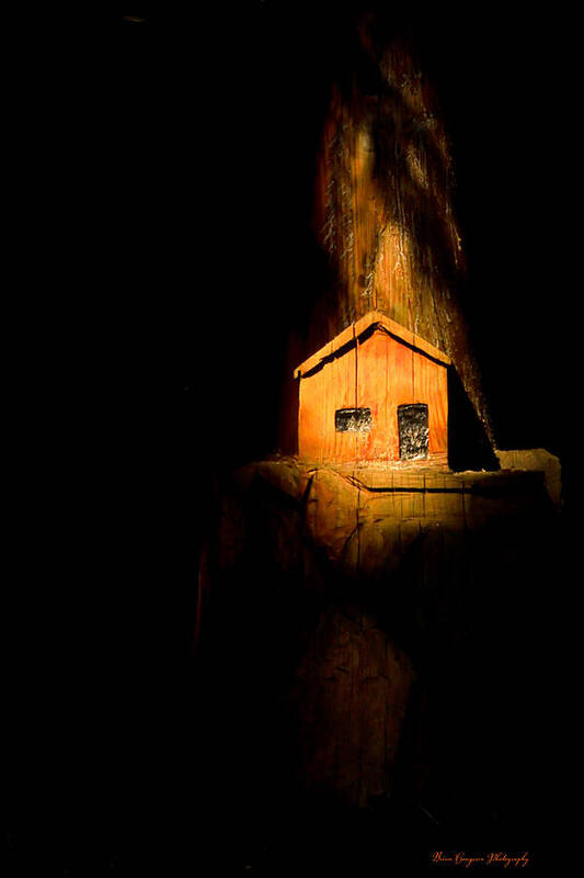 Yellow light house - Art Print