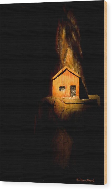 Yellow light house - Wood Print